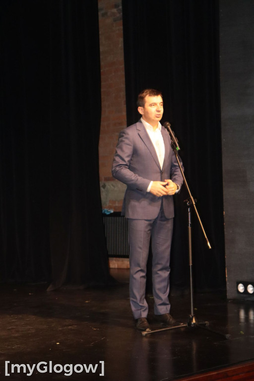 Stypendia prezydenta dla uczniów szkół średnich