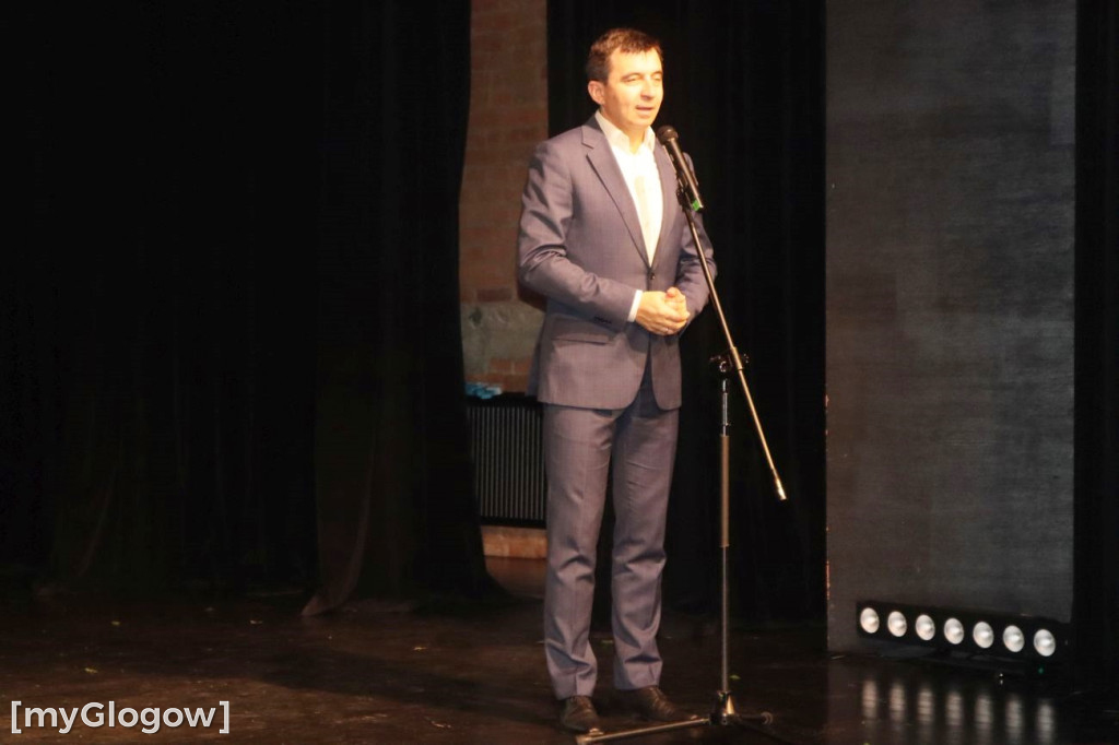 Stypendia prezydenta dla uczniów szkół średnich