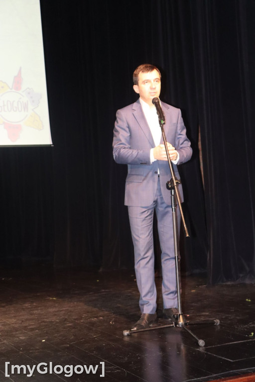 Stypendia prezydenta dla uczniów szkół średnich