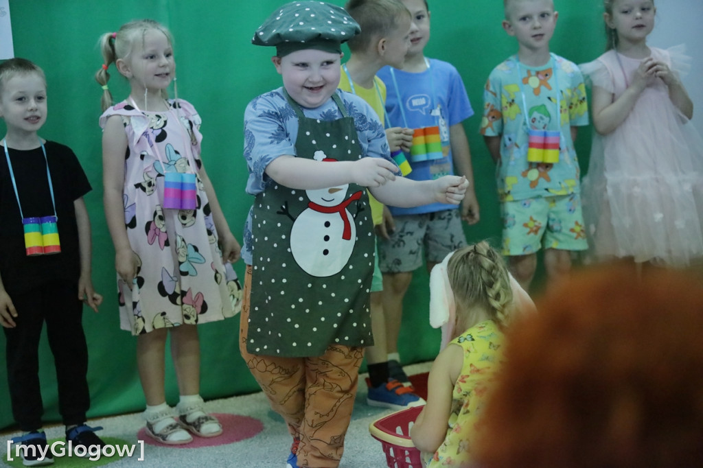 Dzieci recytowały Jana Brzechwę