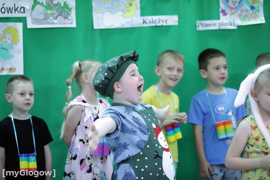 Dzieci recytowały Jana Brzechwę