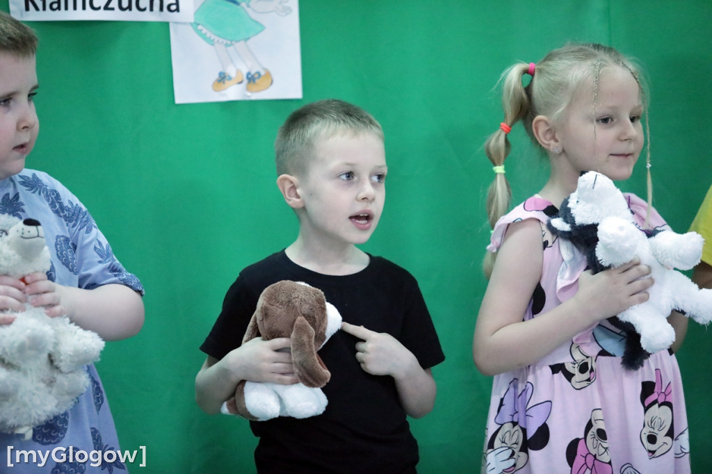 Dzieci recytowały Jana Brzechwę