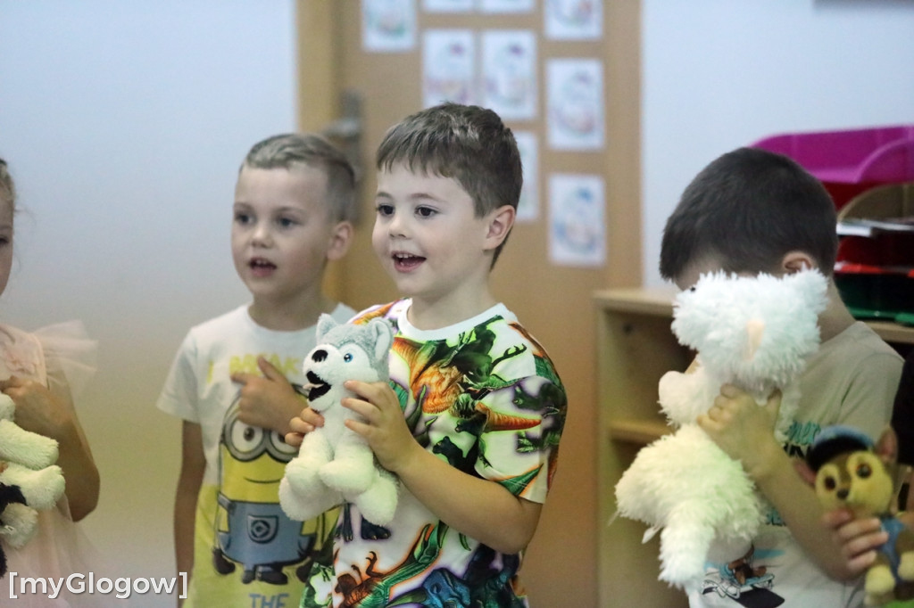 Dzieci recytowały Jana Brzechwę