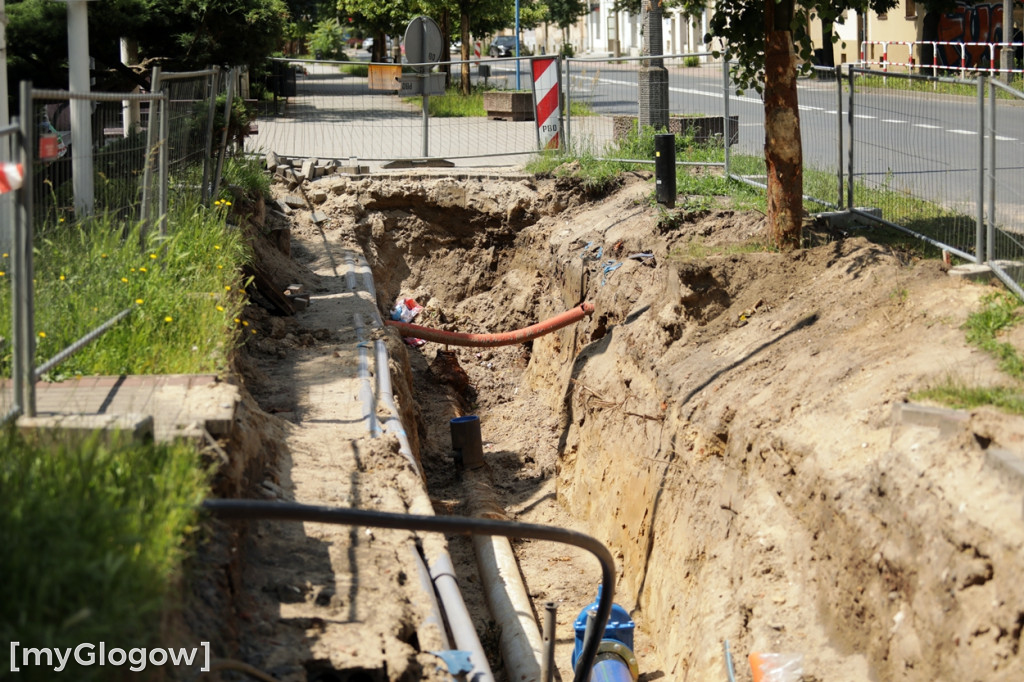 Trwają prace na ulicy Sikorskiego w Głogowie