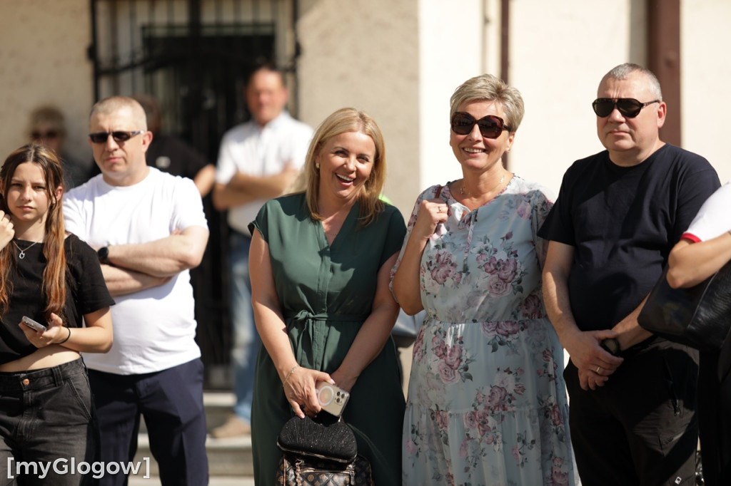 Uczniowie z SP 6  zatańczyli na rynku w Głogowie