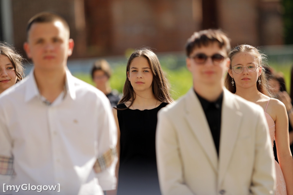 Uczniowie z SP 6  zatańczyli na rynku w Głogowie