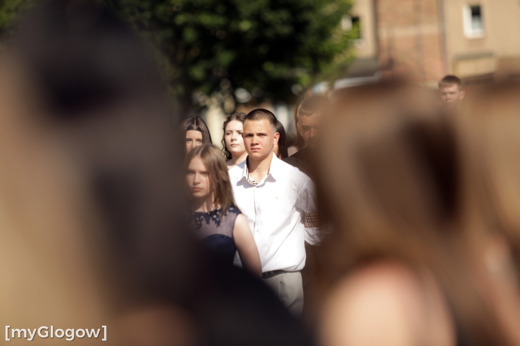 Uczniowie z SP 6  zatańczyli na rynku w Głogowie