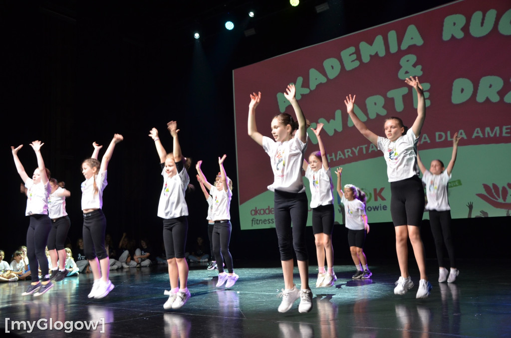 Akcja charytatywna dla Amelki i Ani