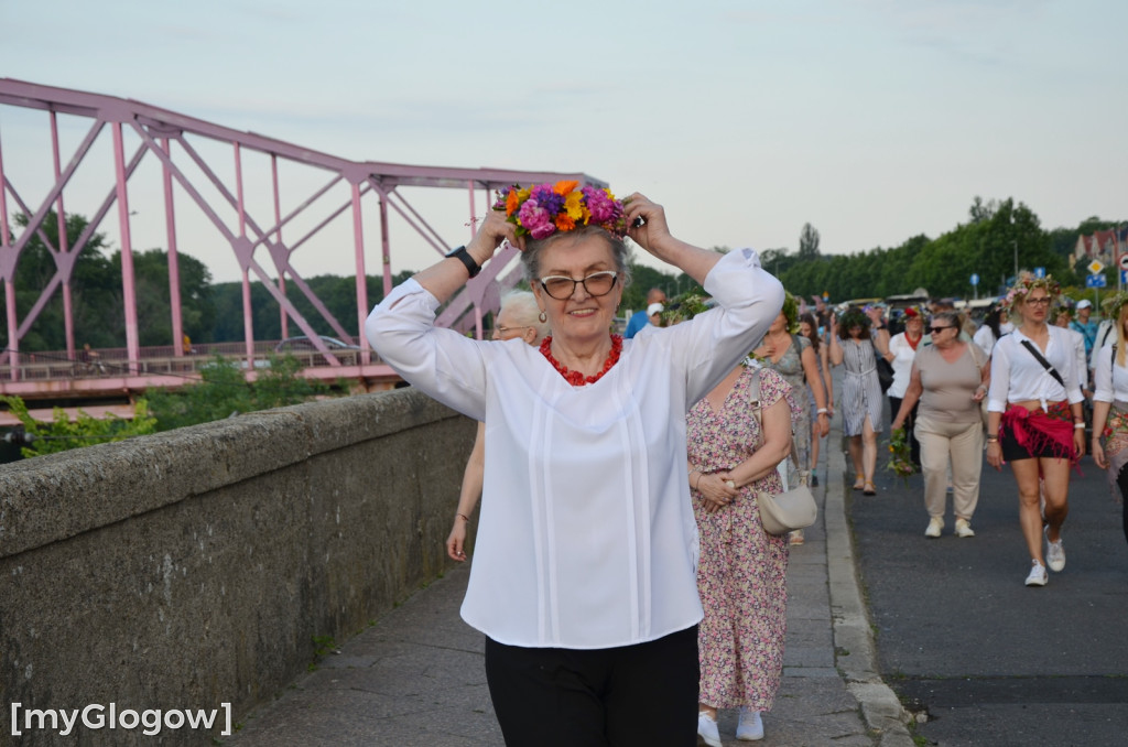 Korowód świętojański i puszczanie wianków