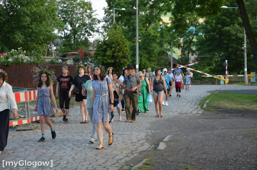 Korowód świętojański i puszczanie wianków