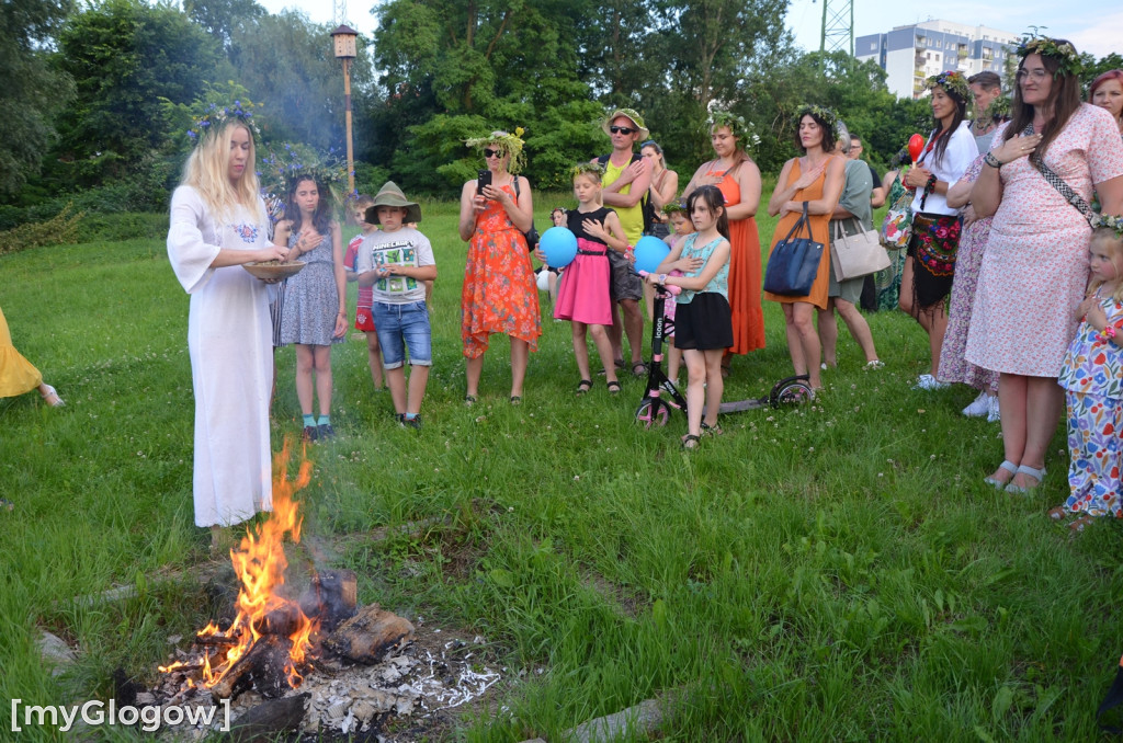 Korowód świętojański i puszczanie wianków