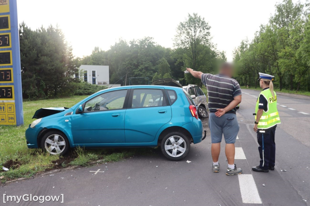 Zderzenie aut koło Huty Głogów