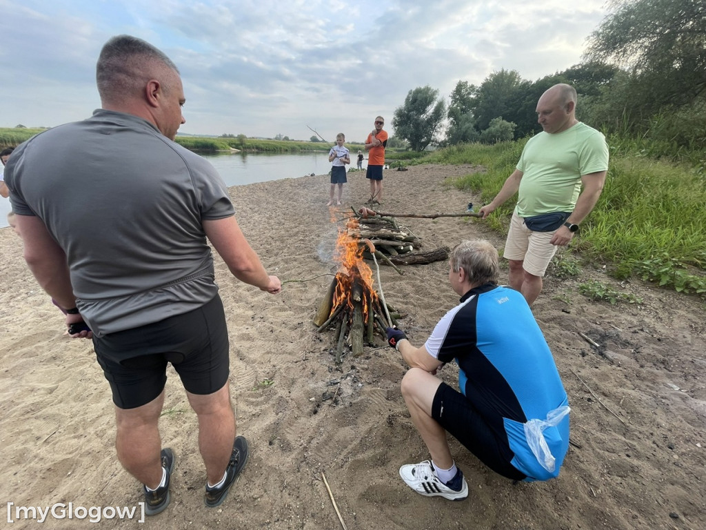 Rowerowa wyprawa i ognisko nad Odrą [FOTO]
