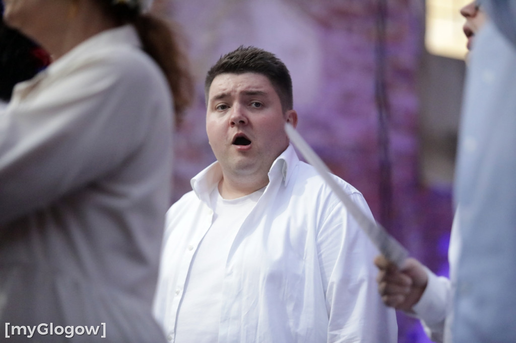 Głogowski Wieczór Chwały w ruinach kościoła