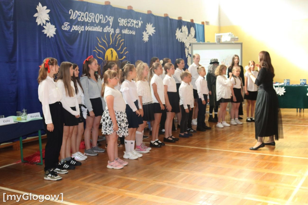 Najlepsi uczniowie SP 6 w Głogowie