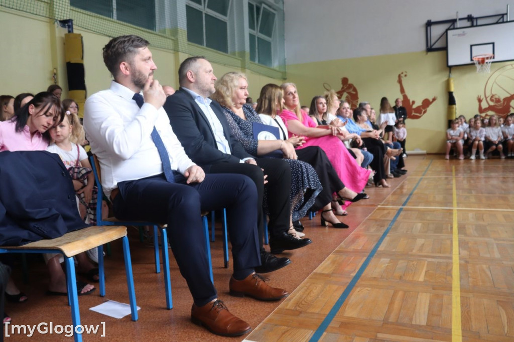 Najlepsi uczniowie SP 6 w Głogowie