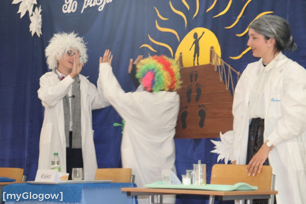 Najlepsi uczniowie SP 6 w Głogowie