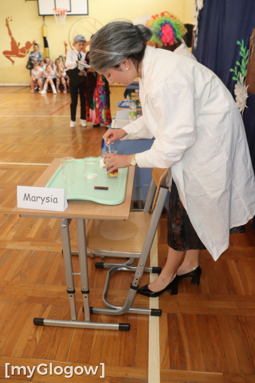 Najlepsi uczniowie SP 6 w Głogowie