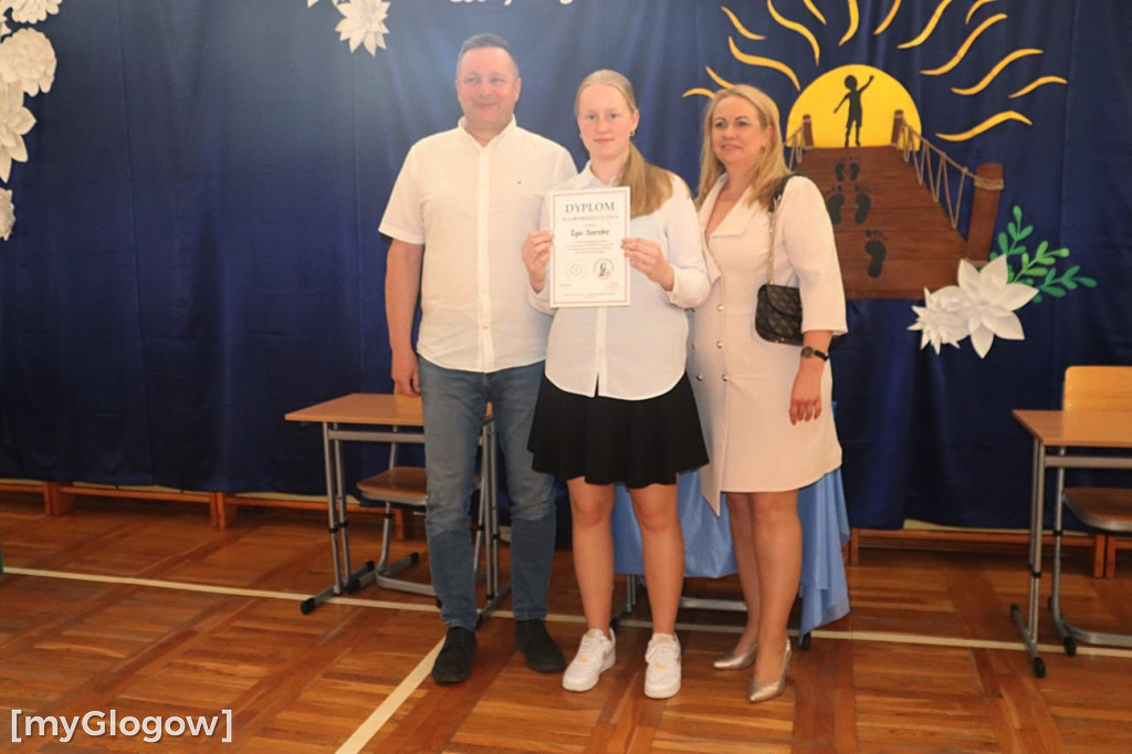 Najlepsi uczniowie SP 6 w Głogowie