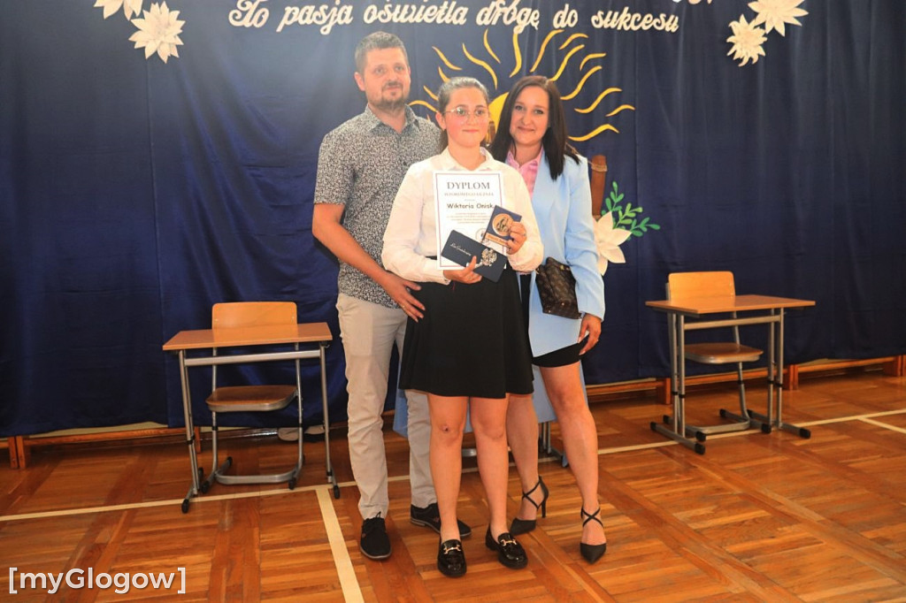 Najlepsi uczniowie SP 6 w Głogowie