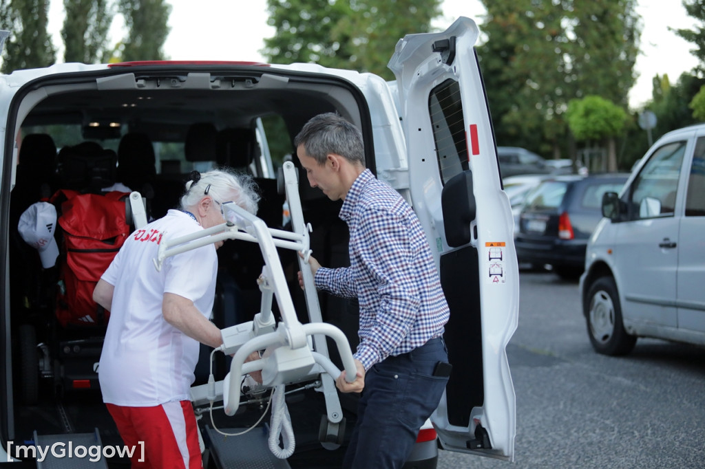 Nowe auto dla paralimpijski Edyty Owczarz
