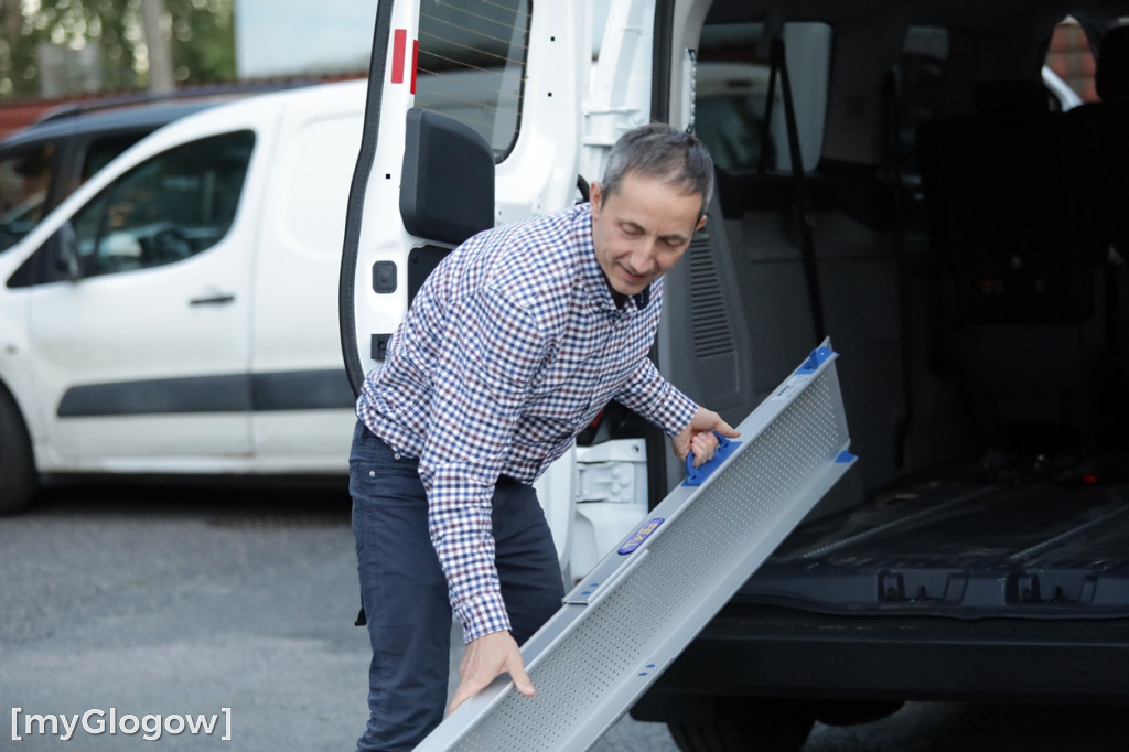 Nowe auto dla paralimpijski Edyty Owczarz