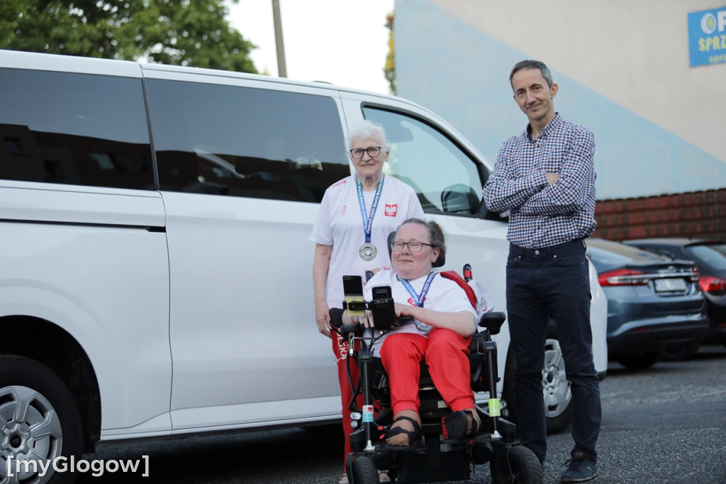 Nowe auto dla paralimpijski Edyty Owczarz