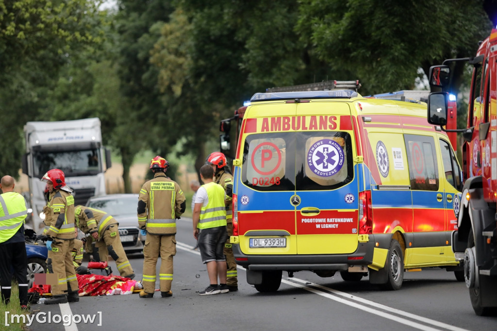 Wypadek pod Głogowem, są poszkodowani