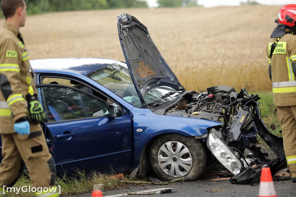 Wypadek pod Głogowem, są poszkodowani