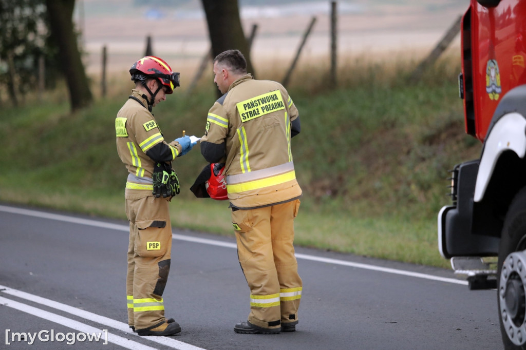Wypadek pod Głogowem, są poszkodowani