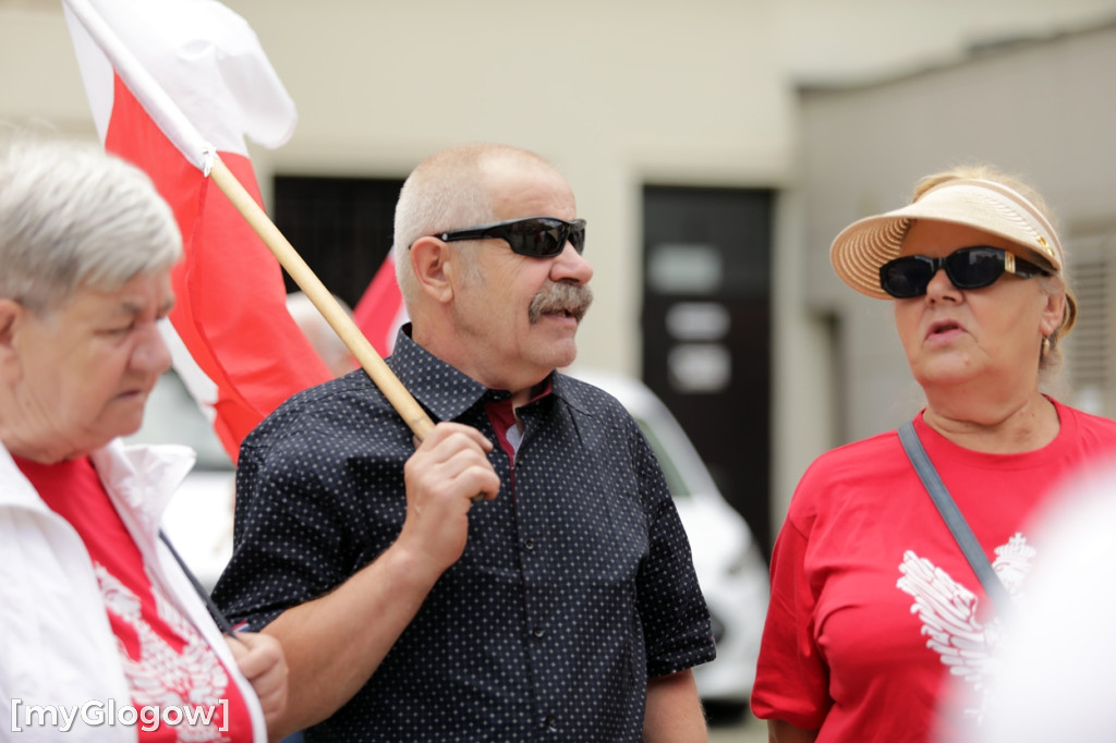 Protest w Głogowie przeciwko nielegalnym migrantom