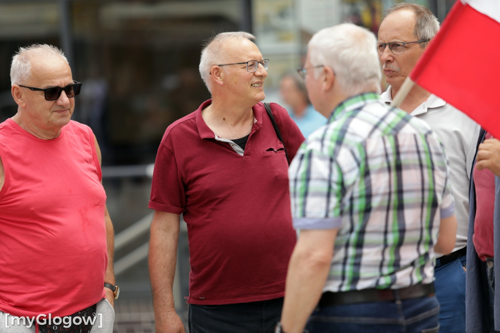 Protest w Głogowie przeciwko nielegalnym migrantom