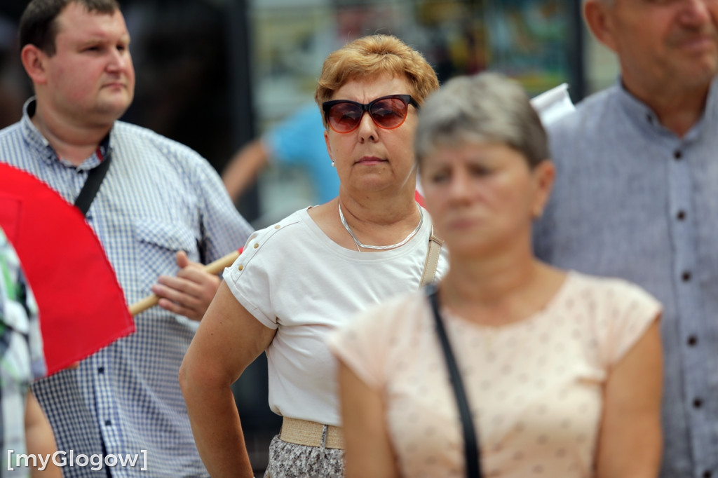 Protest w Głogowie przeciwko nielegalnym migrantom