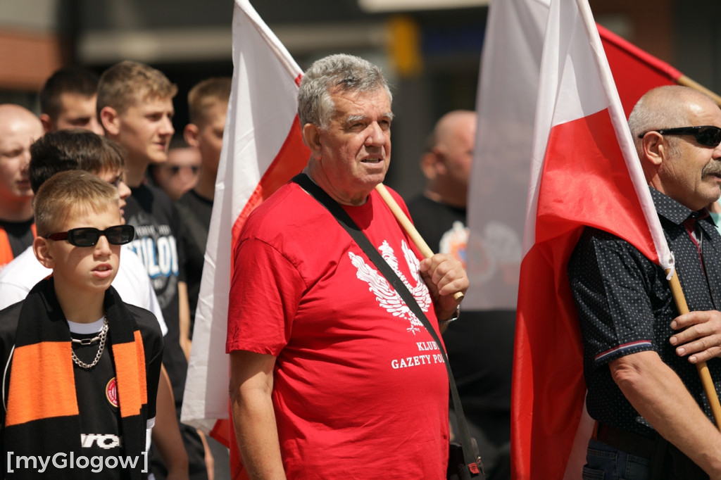 Protest w Głogowie przeciwko nielegalnym migrantom