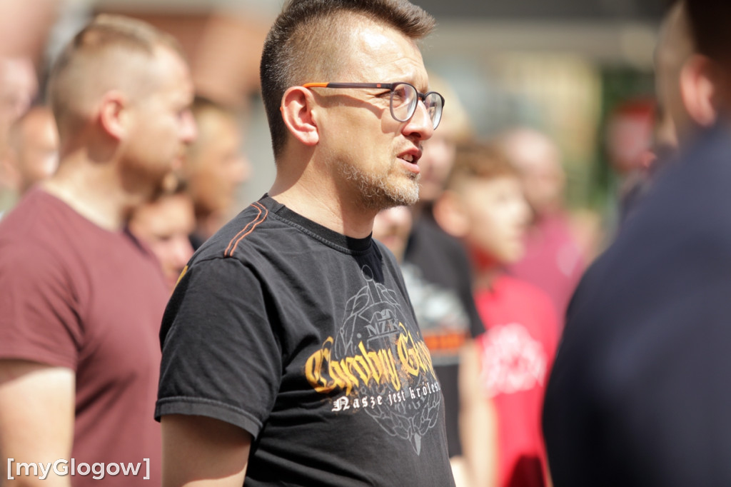 Protest w Głogowie przeciwko nielegalnym migrantom
