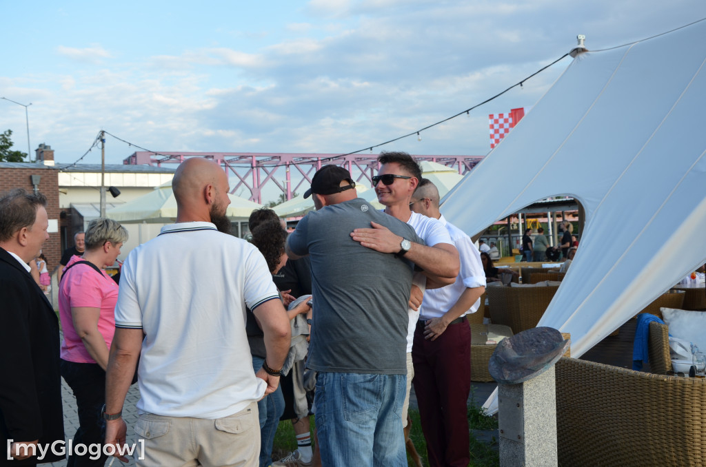 Koncert zespołu Alert RCB na głogowskiej marinie