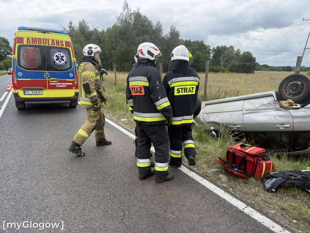 Kolizja i dachowanie w Buczynie