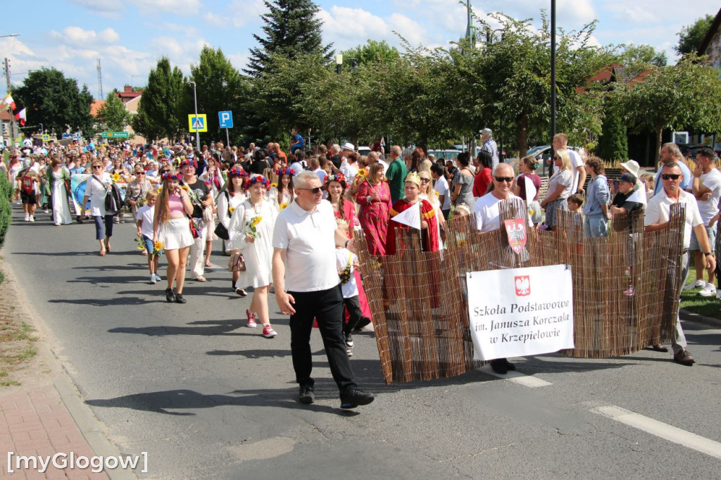 Korowód ulicami miasta