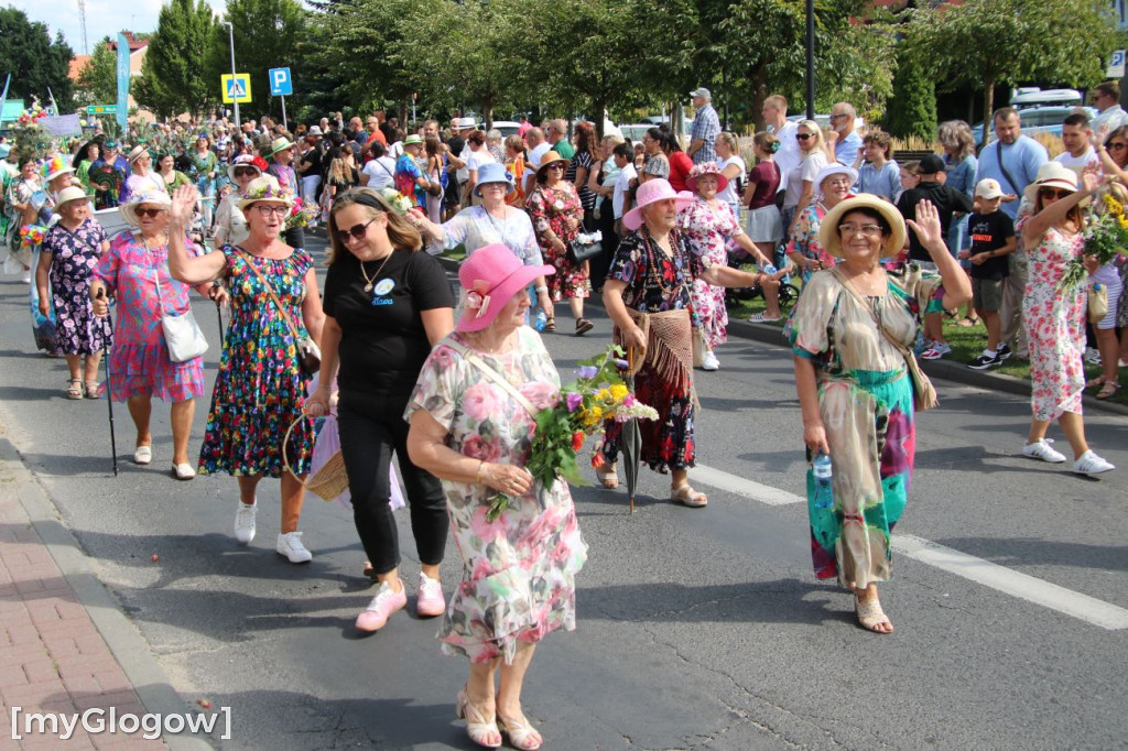Korowód ulicami miasta