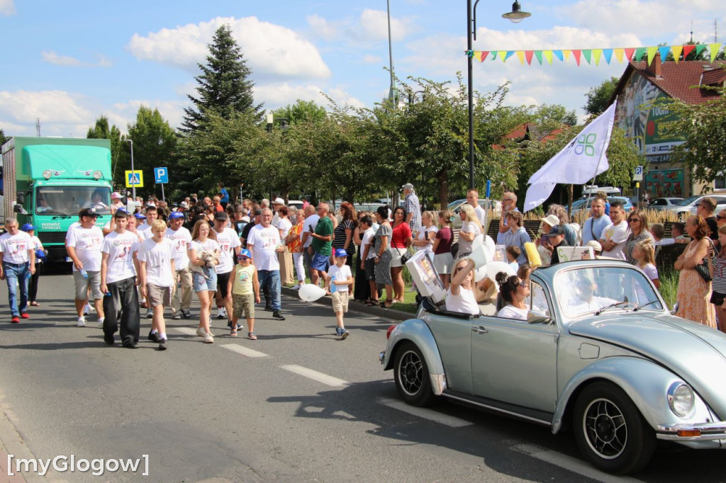 Korowód ulicami miasta