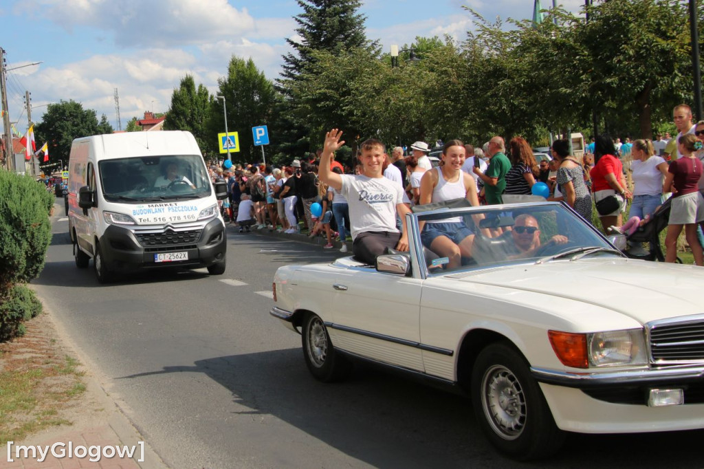 Korowód ulicami miasta