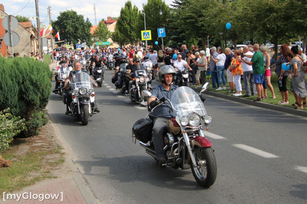 Korowód ulicami miasta