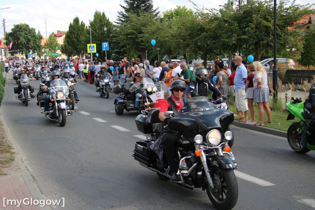 Korowód ulicami miasta