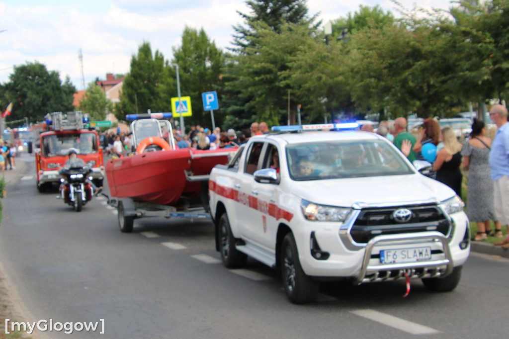 Korowód ulicami miasta