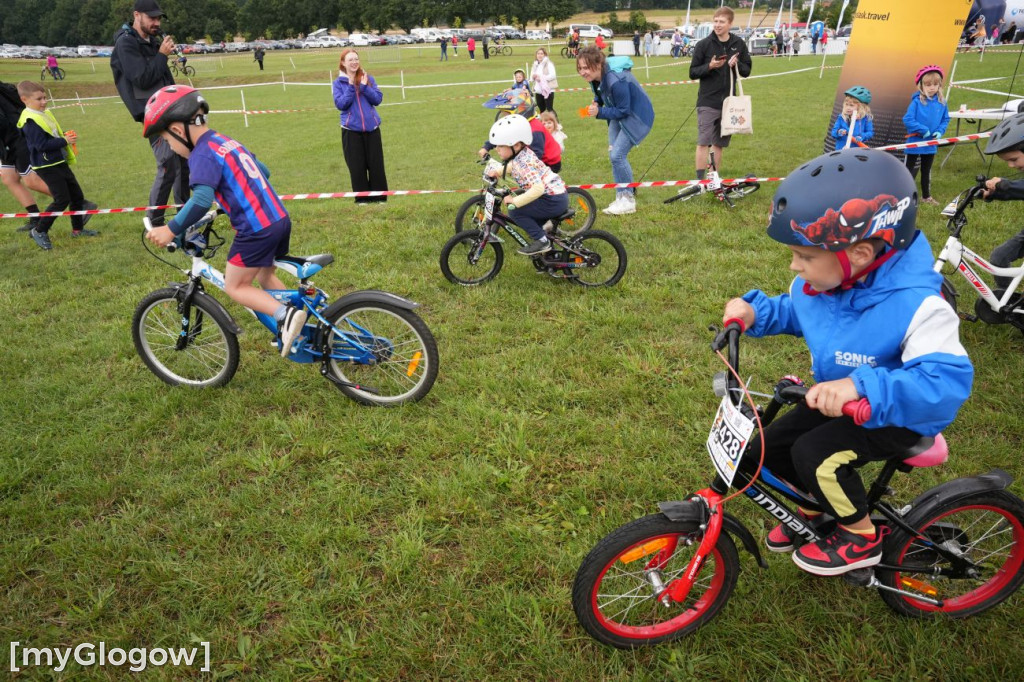 Rowerowa niedziela w Obiszowie