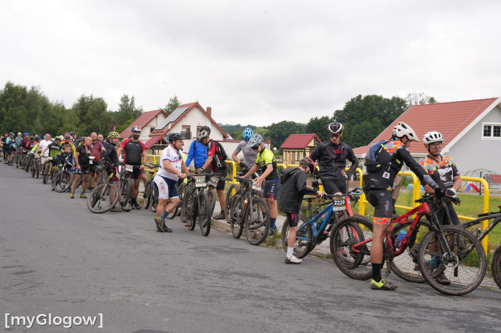 Rowerowa niedziela w Obiszowie