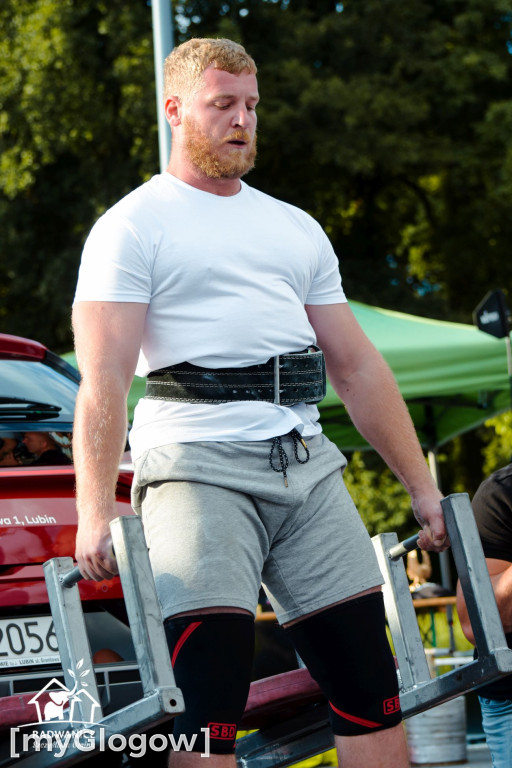 Strongmeni w Radwanicach