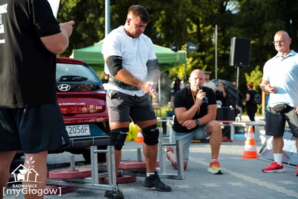 Strongmeni w Radwanicach