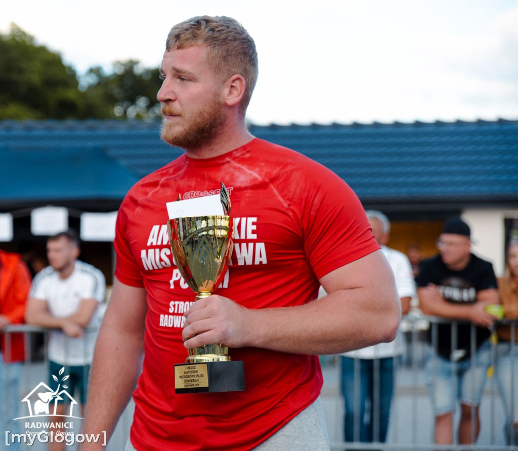 Strongmeni w Radwanicach