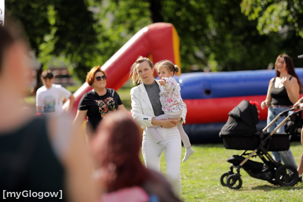 Całe rodziny bawiły się na osiedlu w Głogowie